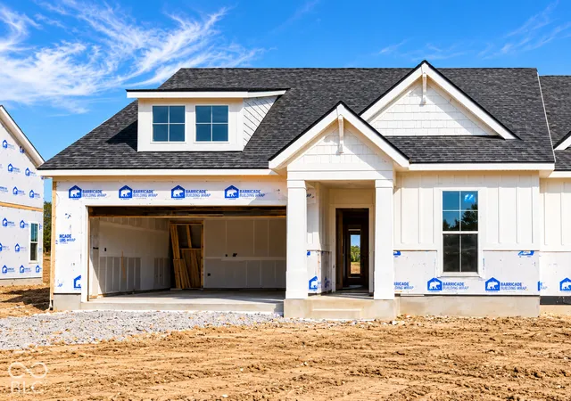 Single family home for sale at 8826 Constitution Trl, Brownsburg, IN 46112 | MLS# 22121876