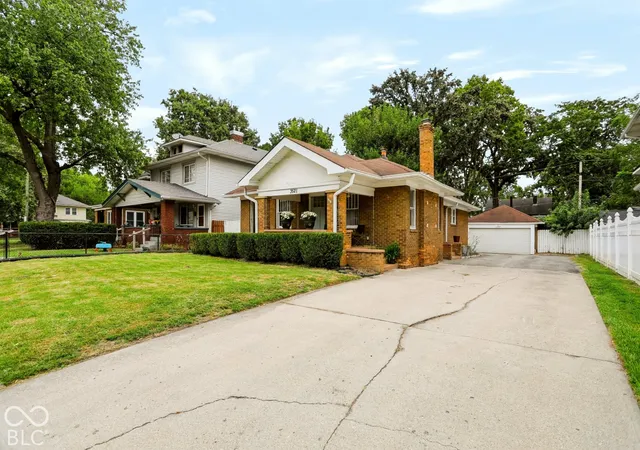Photo 1 of Single family home for sale at 3521 Guilford Ave, Indianapolis, IN 46205 | MLS# 22121906 | Listing updated on 2026-10-30