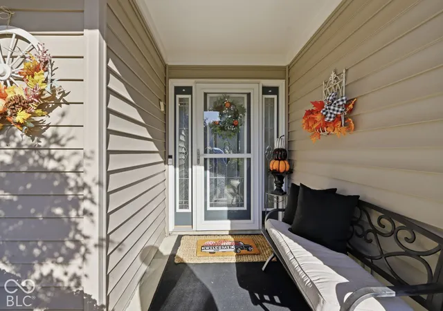 Photo 3 of Single family home for sale at 18931 Round Lake Rd, Noblesville, IN 46060 | MLS# 22121913 | Listing updated on 2026-10-08