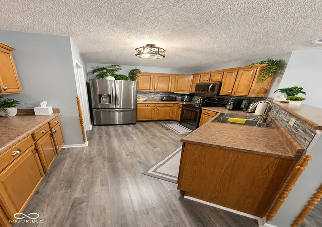 5th image of 10934 Cyrus Dr, Indianapolis, IN 46231 | MLS# 22121952