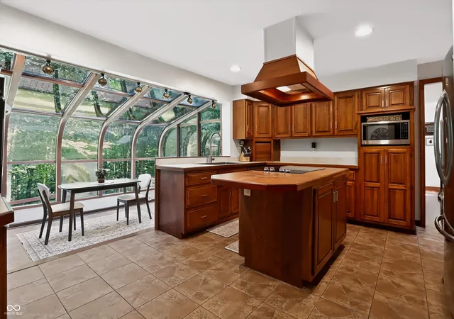 5th image of 12399 N Cedarwood Dr, Mooresville, IN 46158 | MLS# 22121966