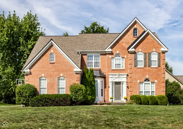 Photo 1 of Single family home for sale at 14110 Welford Way, Carmel, IN 46032 | MLS# 22121985 | Listing updated on 2026-10-07