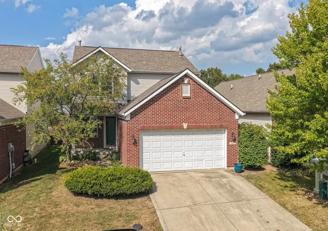 Photo 1 of Single family home for sale at 8102 Buford St, Indianapolis, IN 46216 | MLS# 22121987 | Listing updated on 2026-09-19