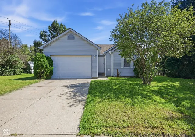Photo 1 of Sale Pending at 3029 Seerley Creek Dr, Indianapolis, IN 46241 | MLS# 22121994 | Listing updated on 2026-09-01
