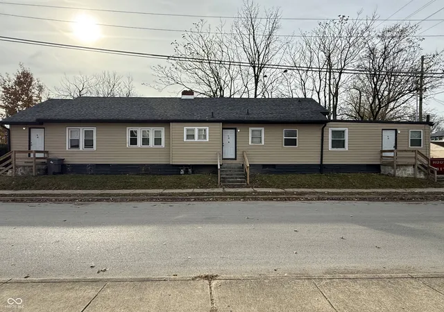 1st image of 3178 N Capitol Ave, Indianapolis, IN 46208 | MLS# 22122004