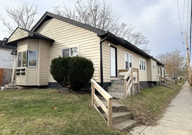 2nd image of 3178 N Capitol Ave, Indianapolis, IN 46208 | MLS# 22122004