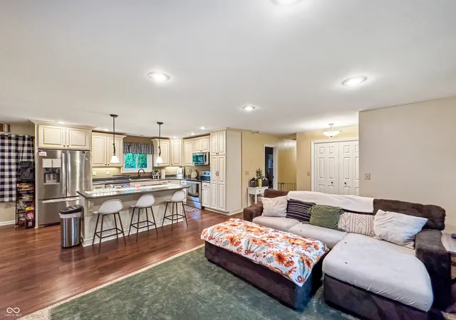 Photo 3 of Single family home for sale at 10 Truesdel Rd, Quincy, IN 47456 | MLS# 22122006 | Listing updated on 2026-08-24