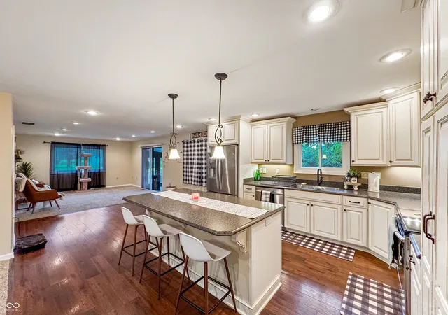 Photo 4 of Single family home for sale at 10 Truesdel Rd, Quincy, IN 47456 | MLS# 22122006 | Listing updated on 2026-08-24