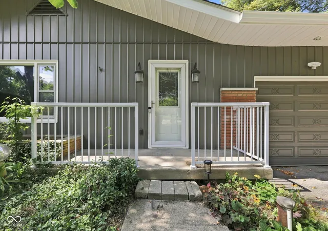Photo 2 of Single family home for sale at 6246 N Rural, Indianapolis, IN 46220 | MLS# 22122012 | Listing updated on 2026-10-06