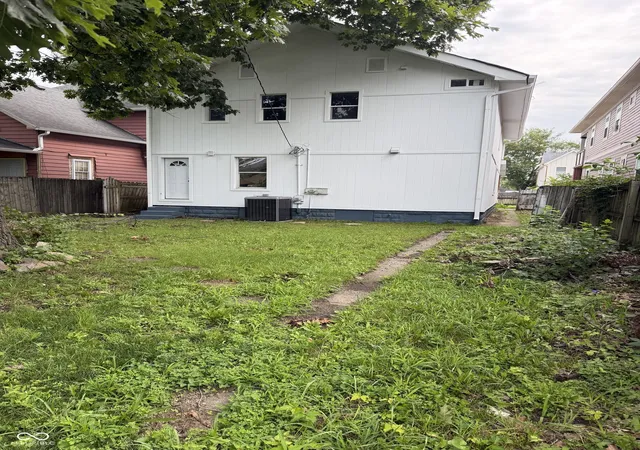 4th image of 2442 Guilford Ave, Indianapolis, IN 46205 | MLS# 22122027