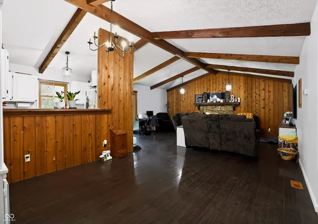 Photo 4 of Sale Pending at 3320 Pine Wood Dr, Spencer, IN 47460 | MLS# 22122028 | Listing updated on 2026-09-01