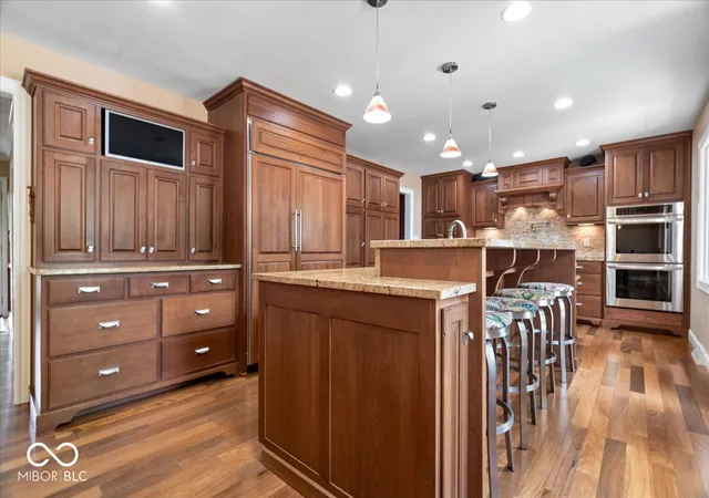 Photo 2 of Sale Pending at 11715 Rolling Springs Dr, Carmel, IN 46033 | MLS# 22122048 | Listing updated on 2026-10-05