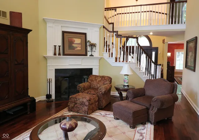 Photo 3 of Sale Pending at 231 Lakeshore Dr, Batesville, IN 47006 | MLS# 22122063 | Listing updated on 2026-09-28