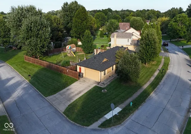 Photo 31 of Single family home for sale at 1608 Friendship Dr, Indianapolis, IN 46217 | MLS# 22122082 | Listing updated on 2026-09-05
