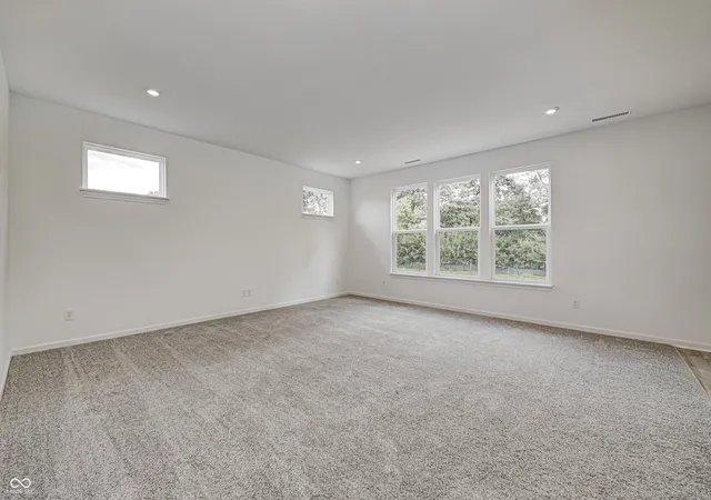 Photo 3 of Single family home for sale at 427 Chester Ln, Pittsboro, IN 46167 | MLS# 22122083 | Listing updated on 2026-09-22