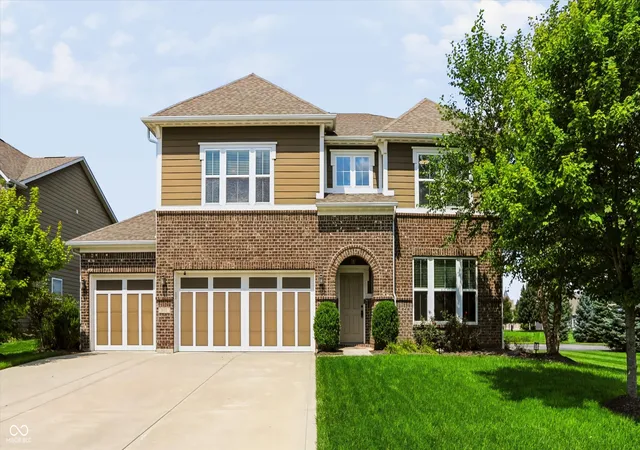 Photo 1 of Single family home for sale at 800 Touralosa Dr, Westfield, IN 46074 | MLS# 22122091 | Listing updated on 2026-10-15