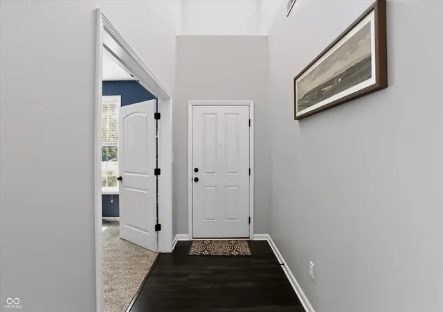 Photo 2 of Single family home for sale at 800 Touralosa Dr, Westfield, IN 46074 | MLS# 22122091 | Listing updated on 2026-10-15