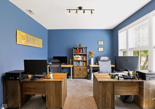Photo 3 of Single family home for sale at 800 Touralosa Dr, Westfield, IN 46074 | MLS# 22122091 | Listing updated on 2026-10-15