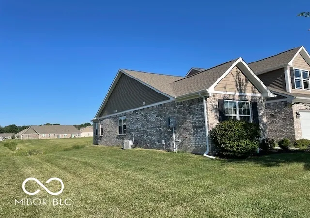 3rd image of 1606 Sadler Wy, Avon, IN 46123 | MLS# 22122093