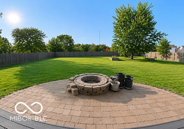 Photo 4 of Single family home for sale at 7254 Hartington Pl, Indianapolis, IN 46259 | MLS# 22122101 | Listing updated on 2026-08-28