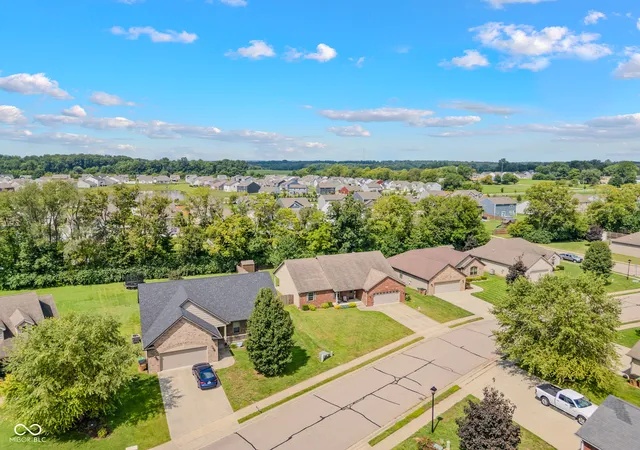 4th image of 4328 Westminster Ct, Columbus, IN 47201 | MLS# 22122115