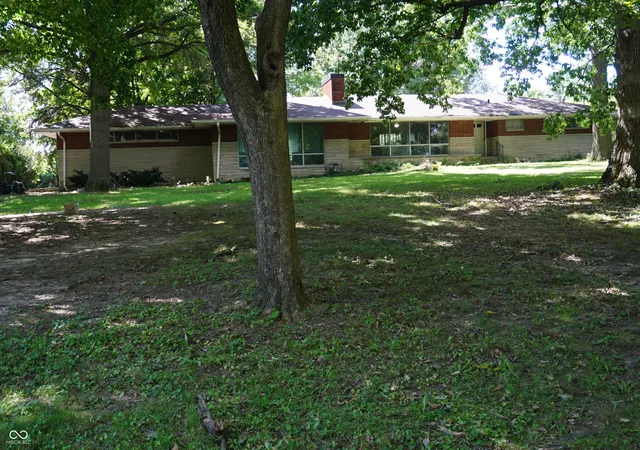 1st image of 3123 W Fairview Rd, Greenwood, IN 46142 | MLS# 22122118