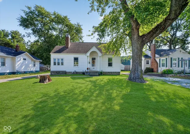 Photo 1 of Sale Pending at 3912 Main St, Anderson, IN 46013 | MLS# 22122148 | Listing updated on 2026-08-31