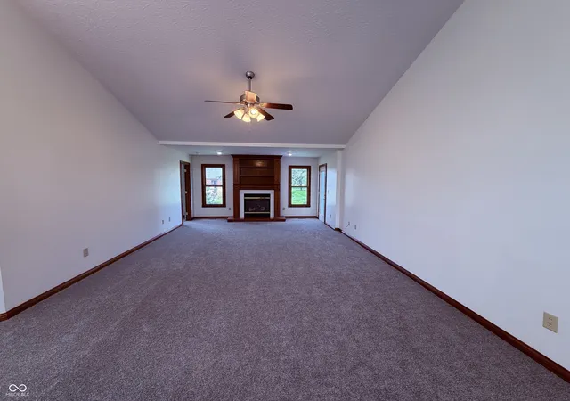2nd image of 2611 Berwick Dr #R-1, Shelbyville, IN 46176 | MLS# 22122154