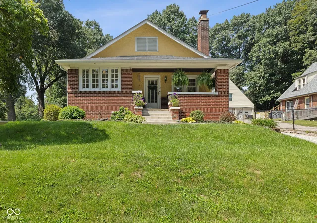 Photo 2 of Sale Pending at 3712 Brill Rd, Indianapolis, IN 46227 | MLS# 22122169 | Listing updated on 2026-09-21