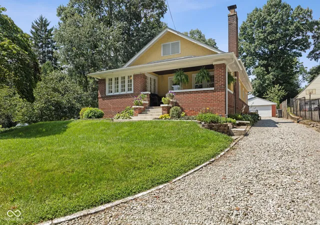 Photo 3 of Sale Pending at 3712 Brill Rd, Indianapolis, IN 46227 | MLS# 22122169 | Listing updated on 2026-09-21