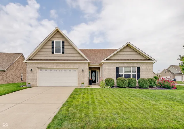 Photo 1 of Single family home for sale at 4602 W Dane, New Palestine, IN 46163 | MLS# 22122179 | Listing updated on 2026-09-29