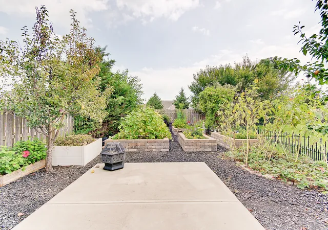 Photo 4 of Single family home for sale at 4602 W Dane, New Palestine, IN 46163 | MLS# 22122179 | Listing updated on 2026-09-29