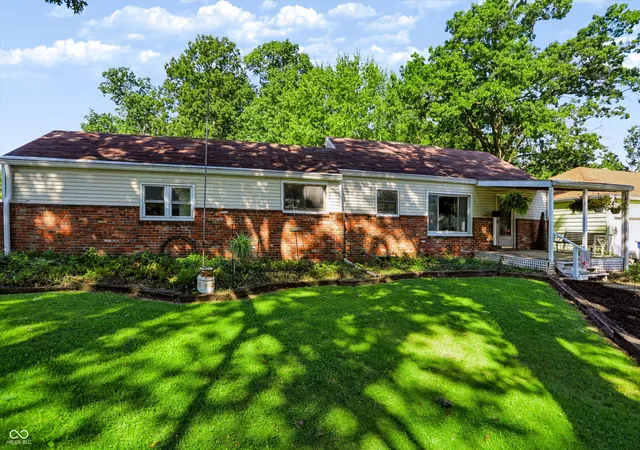 Photo 2 of Single family home for sale at 4504 N Longworth Ave, Indianapolis, IN 46226 | MLS# 22122229 | Listing updated on 2026-09-22