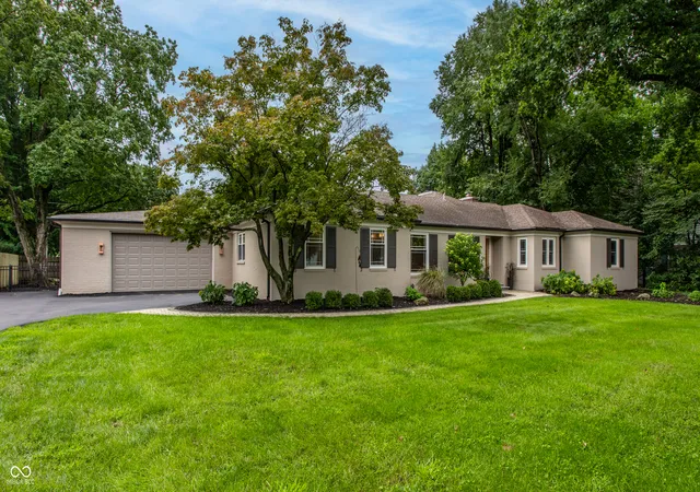 Photo 2 of Sale Pending at 177 Pennridge Dr, Indianapolis, IN 46240 | MLS# 22122231 | Listing updated on 2026-08-31
