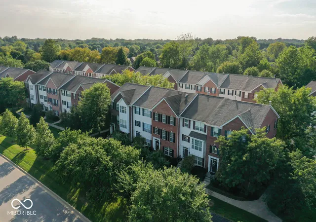 Photo 3 of Townhouse for sale at 11897 Esty Wy, Carmel, IN 46033 | MLS# 22122235 | Listing updated on 2026-09-21