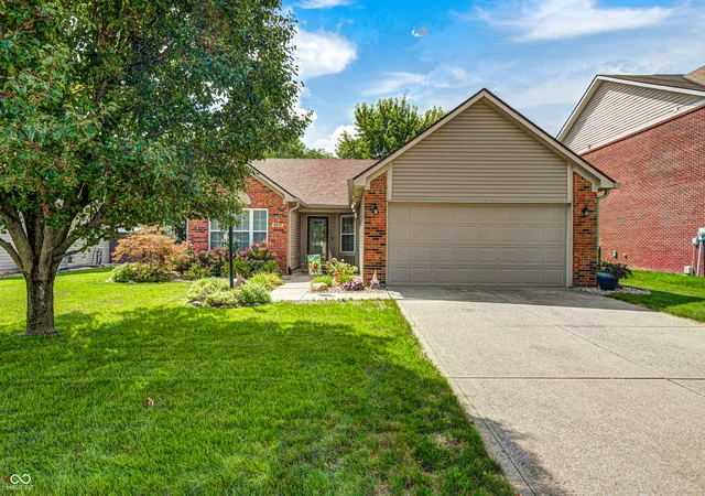 Photo 1 of Single family home for sale at 9717 Treyburn Green Wy, Indianapolis, IN 46239 | MLS# 22122239 | Listing updated on 2026-10-21