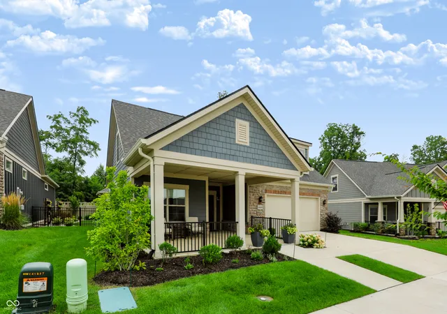 Photo 3 of Single family home for sale at 14009 Rowling Pl, Carmel, IN 46033 | MLS# 22122243 | Listing updated on 2026-10-06