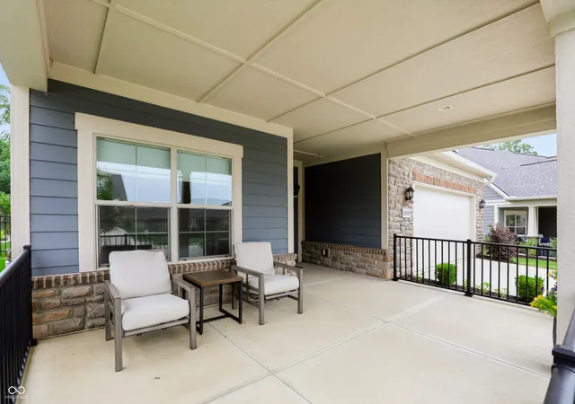 Photo 4 of Single family home for sale at 14009 Rowling Pl, Carmel, IN 46033 | MLS# 22122243 | Listing updated on 2026-10-06