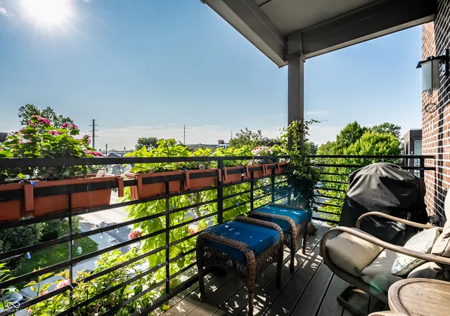 Photo 3 of Condo for sale at 622 E 10Th St #311, Indianapolis, IN 46202 | MLS# 22122247 | Listing updated on 2026-09-28