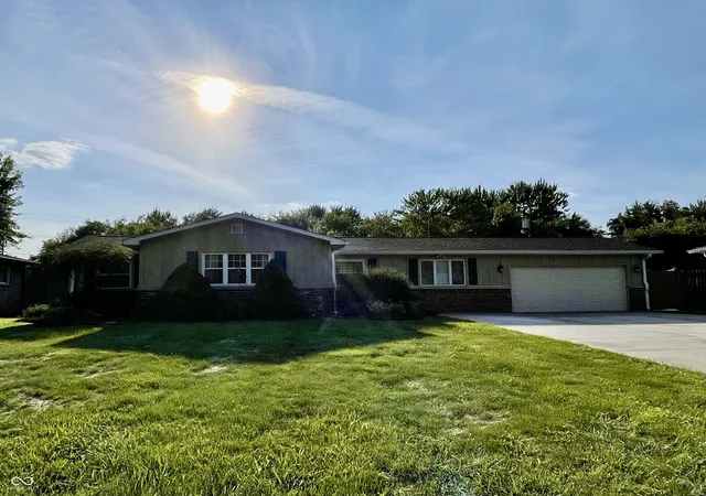 Photo 1 of Single family home for sale at 118 Granby Dr, Cumberland, IN 46229 | MLS# 22122249 | Listing updated on 2026-09-24