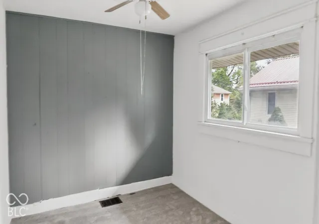 Photo 3 of Multi family home for sale at 1106 S Madison St, Bloomington, IN 47403 | MLS# 22122261 | Listing updated on 2026-10-05