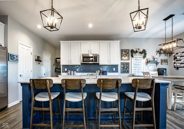 Photo 2 of Single family home for sale at 20459 Quicksilver Rd, Noblesville, IN 46062 | MLS# 22122288 | Listing updated on 2026-09-22