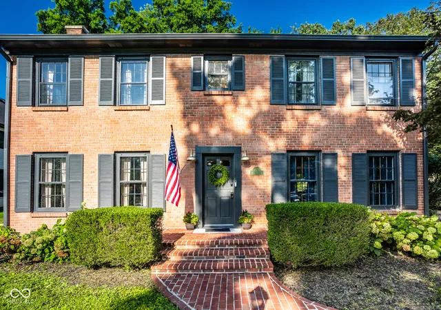 Photo 1 of Single family home for sale at 7508 N Meridian St, Indianapolis, IN 46260 | MLS# 22122298 | Listing updated on 2026-10-06