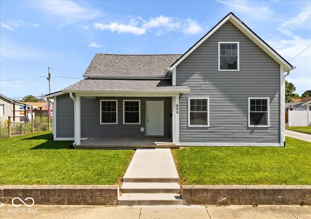 Single family home for sale at 898 S 9Th St, Noblesville, IN 46060 | MLS# 22122301