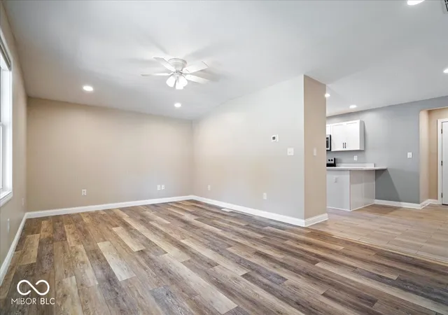 Photo 3 of Single family home for sale at 898 S 9Th St, Noblesville, IN 46060 | MLS# 22122301 | Listing updated on 2026-09-21