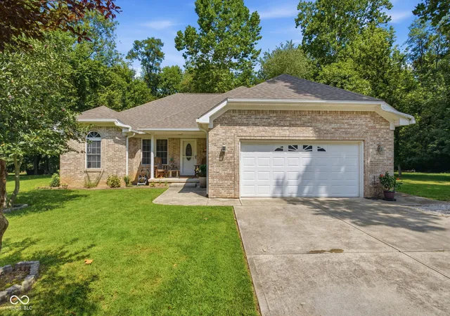 1st image of 190 Victory Hl, Coatesville, IN 46121 | MLS# 22122325