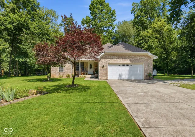 2nd image of 190 Victory Hl, Coatesville, IN 46121 | MLS# 22122325