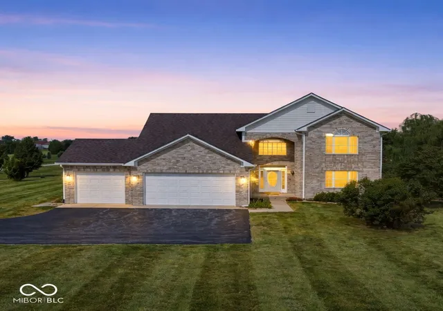 Photo 2 of Single family home for sale at 4674 E County Rd 1000 N, Pittsboro, IN 46167 | MLS# 22122326 | Listing updated on 2026-09-21