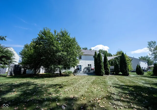 Photo 2 of Single family home for sale at 14630 Deerwood Dr, Carmel, IN 46033 | MLS# 22122330 | Listing updated on 2026-09-24