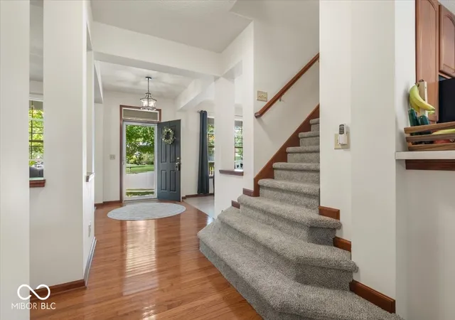 Photo 3 of Sale Pending at 5 Statesman Ct, Brownsburg, IN 46112 | MLS# 22122339 | Listing updated on 2026-09-22
